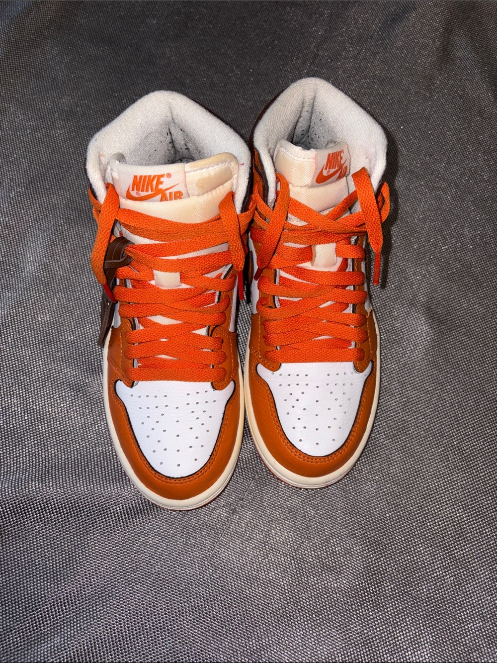 Women’s Jordan 1 Retro High OG Starfish size 5W